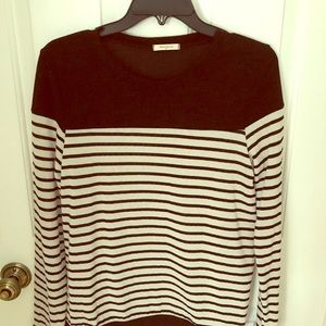Women’s Striped sweater